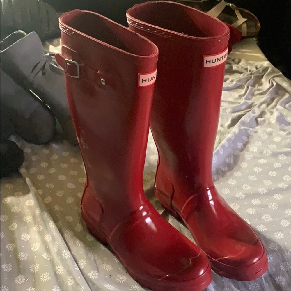 Red Shiny Hunter Boots USED